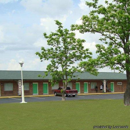 Town House Motel Tupelo Exterior foto